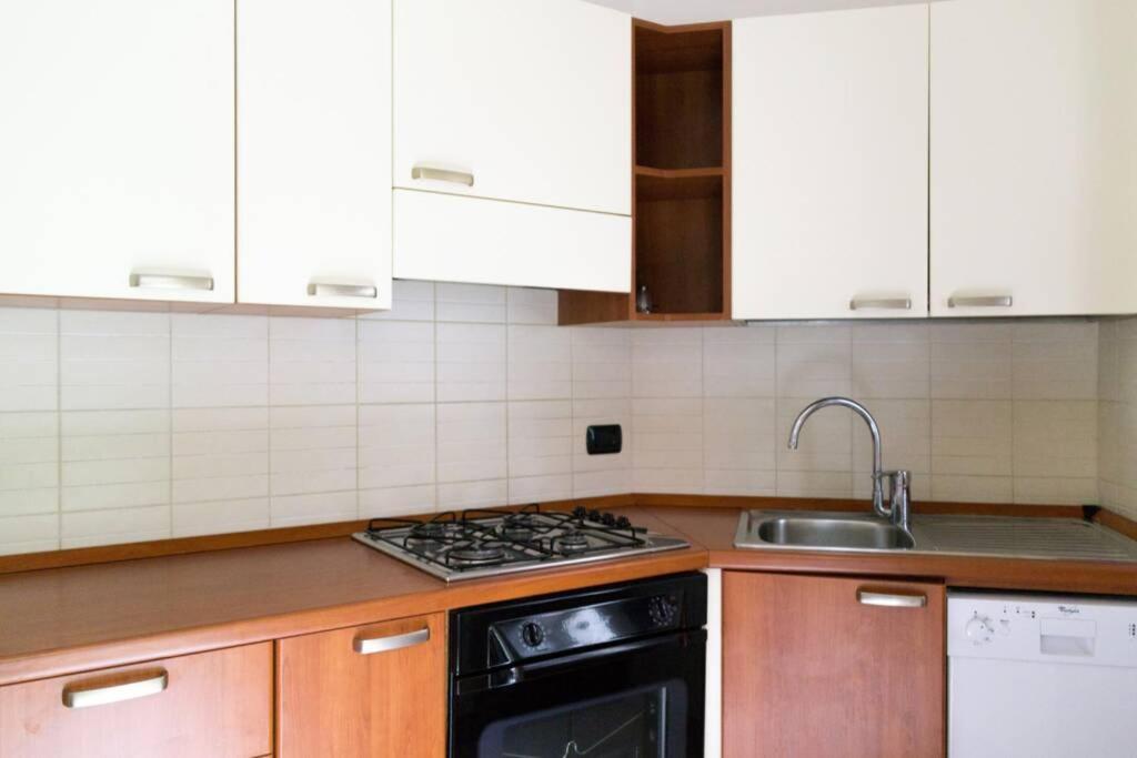 Mattias Apt - The House Of Travelers Como Bagian luar foto